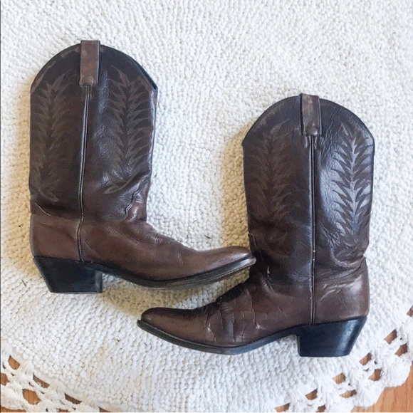 Diamond J Shoes - 🕊Diamond J Embroidered Leather Cowgirl Boots 9.5